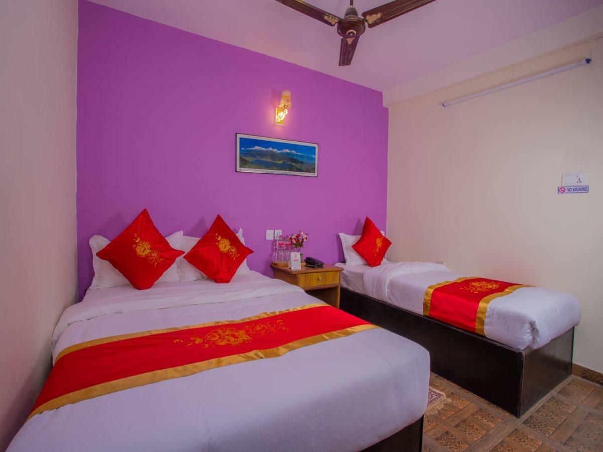 Hotel Fewa Corner & Restro Pokhara Eksteriør billede