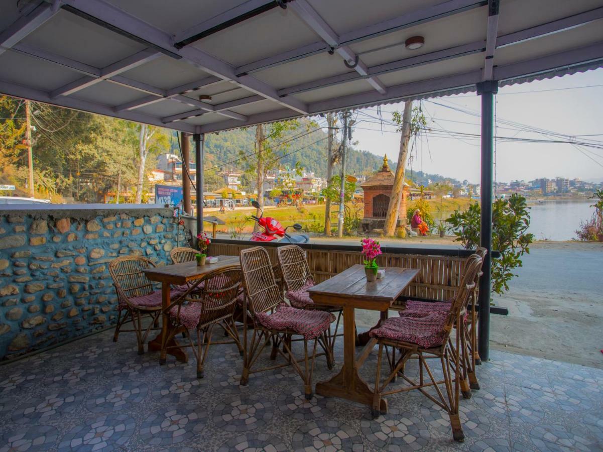 Hotel Fewa Corner & Restro Pokhara Eksteriør billede
