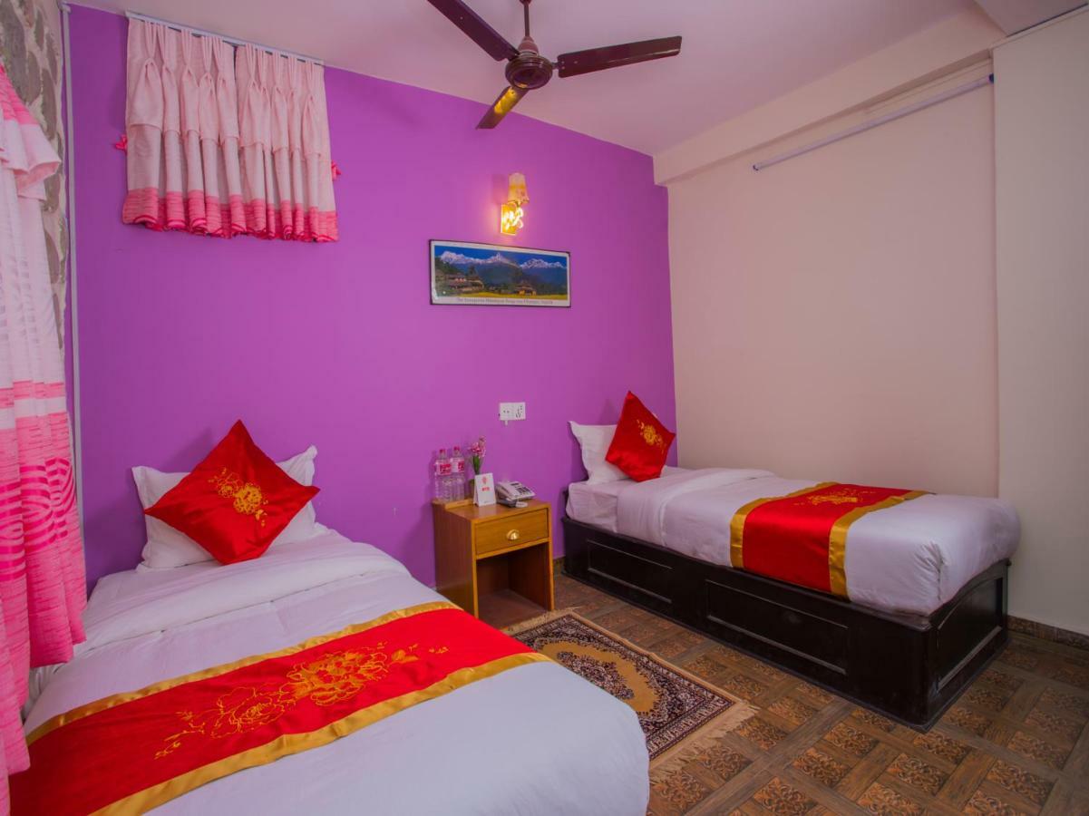 Hotel Fewa Corner & Restro Pokhara Eksteriør billede